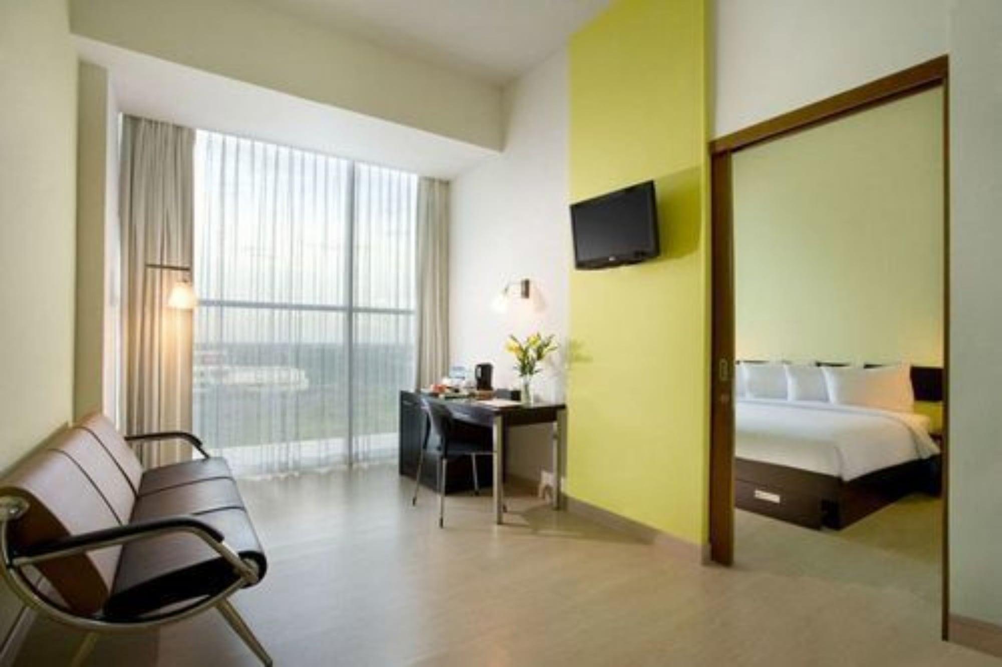 Hotel Santika Bsd City-serpong Serpong